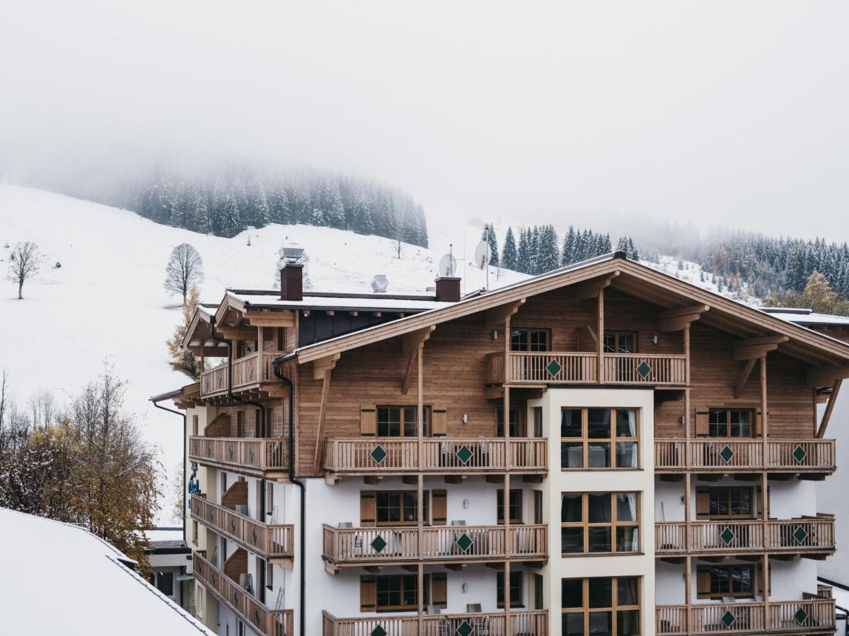 Residence Kristall By Vaya Inklusive Joker Card Saalbach-Hinterglemm Exteriör bild